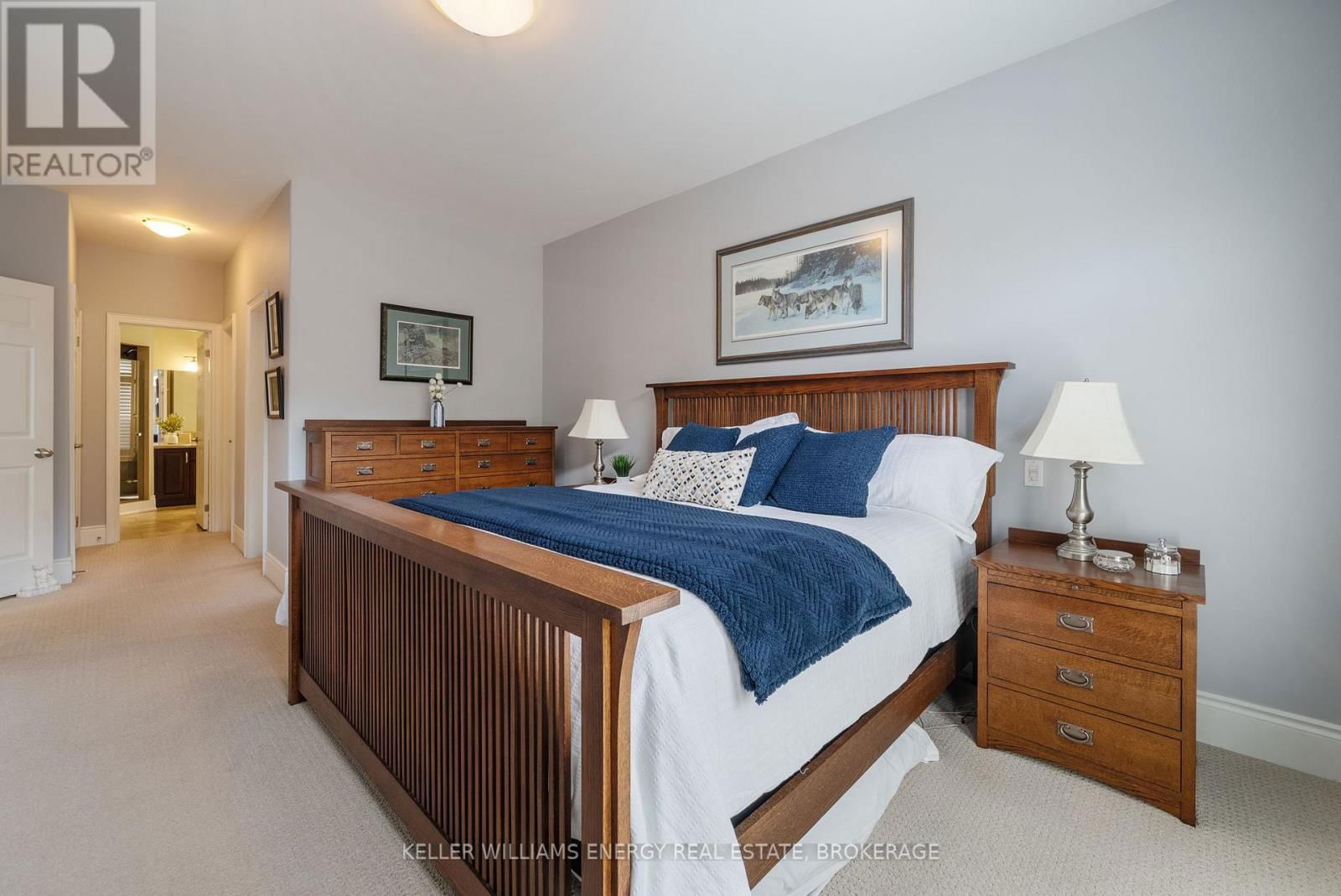 1044 SWISS HEIGHTS Image 18