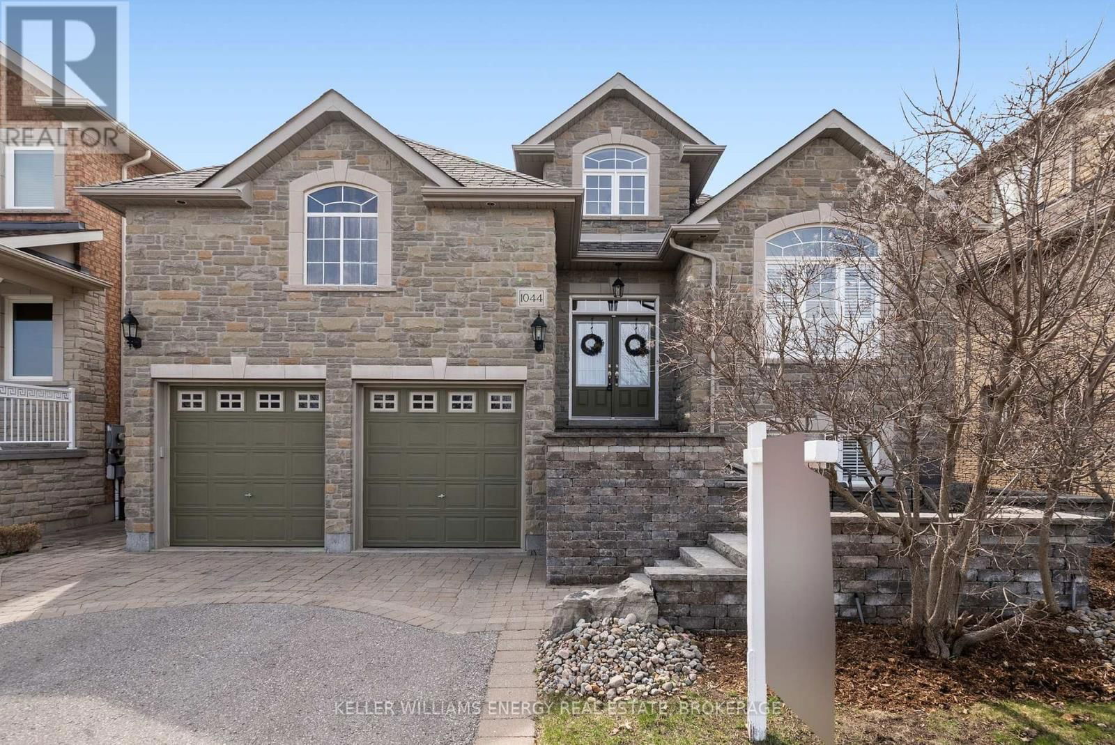 1044 SWISS HEIGHTS Image 3