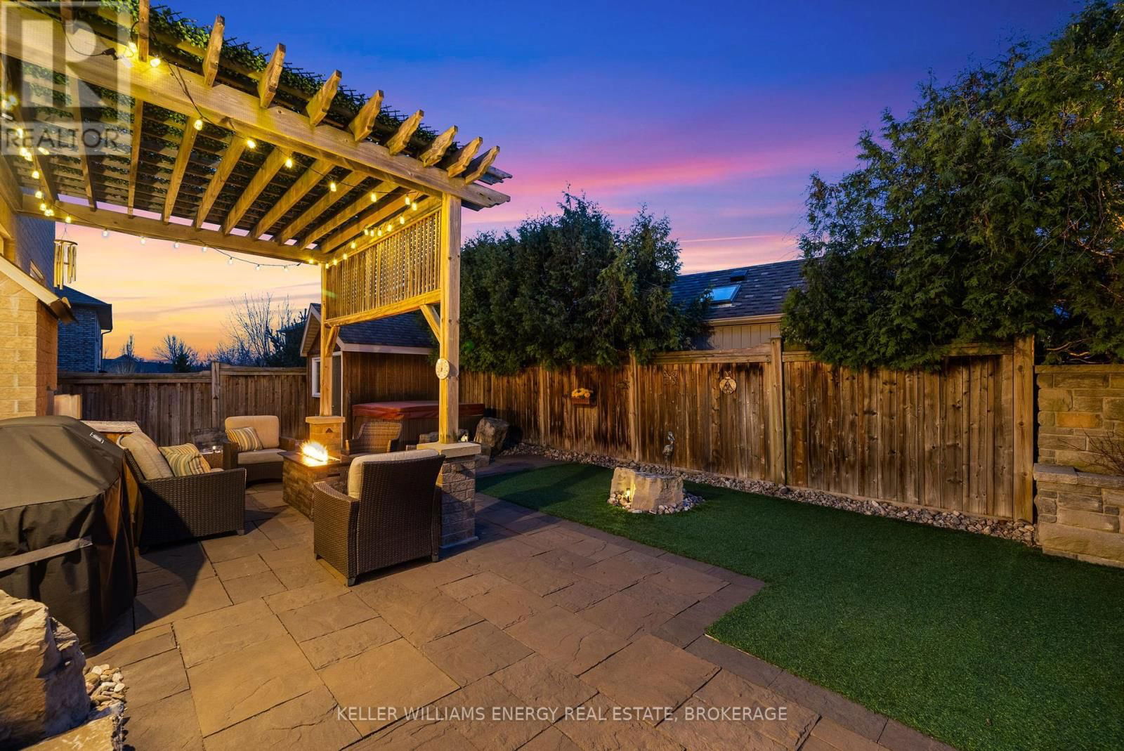 1044 SWISS HEIGHTS Image 41