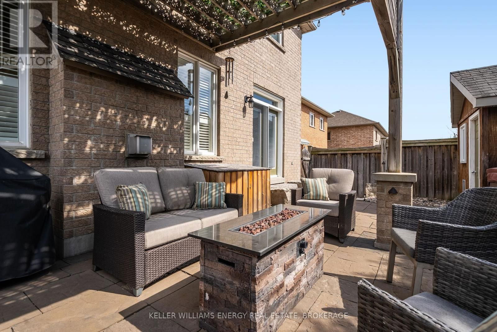 1044 SWISS HEIGHTS Image 42