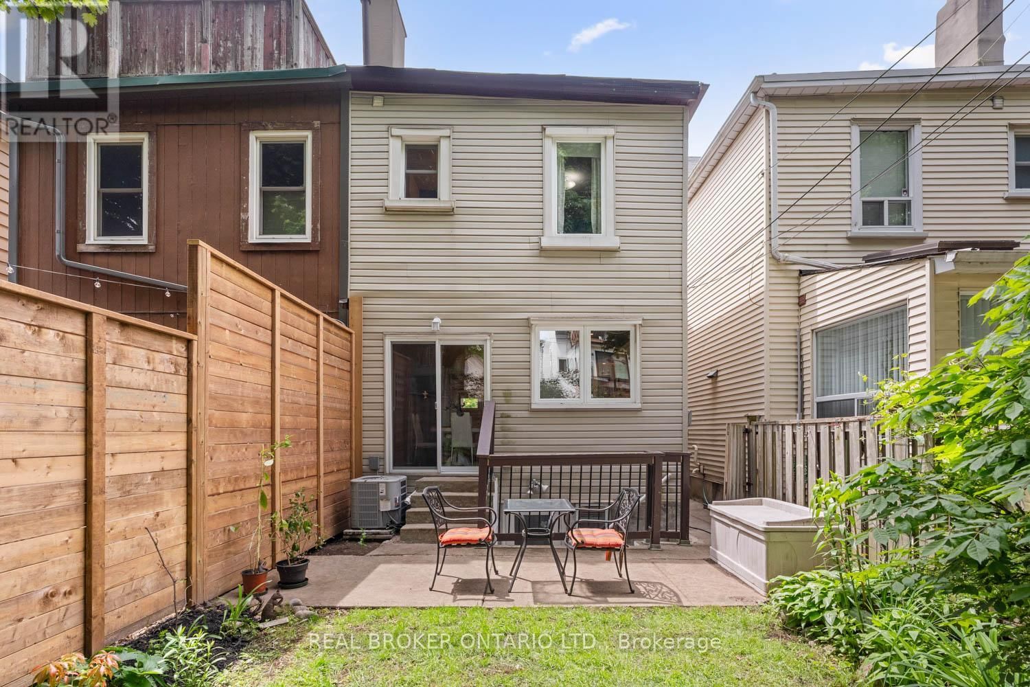 23 MURIEL AVENUE Image 32