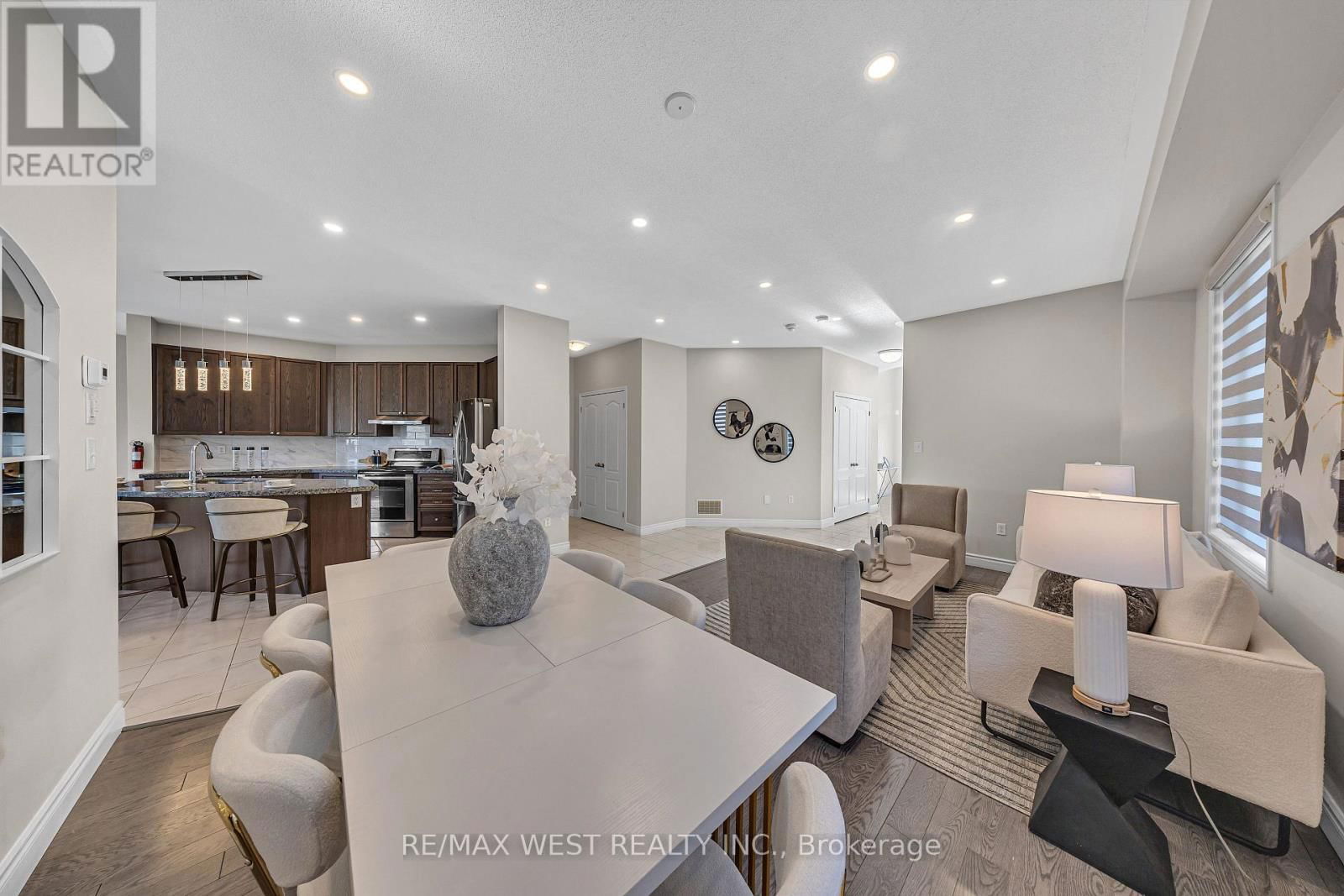 2485 BANDSMAN CRESCENT Image 10