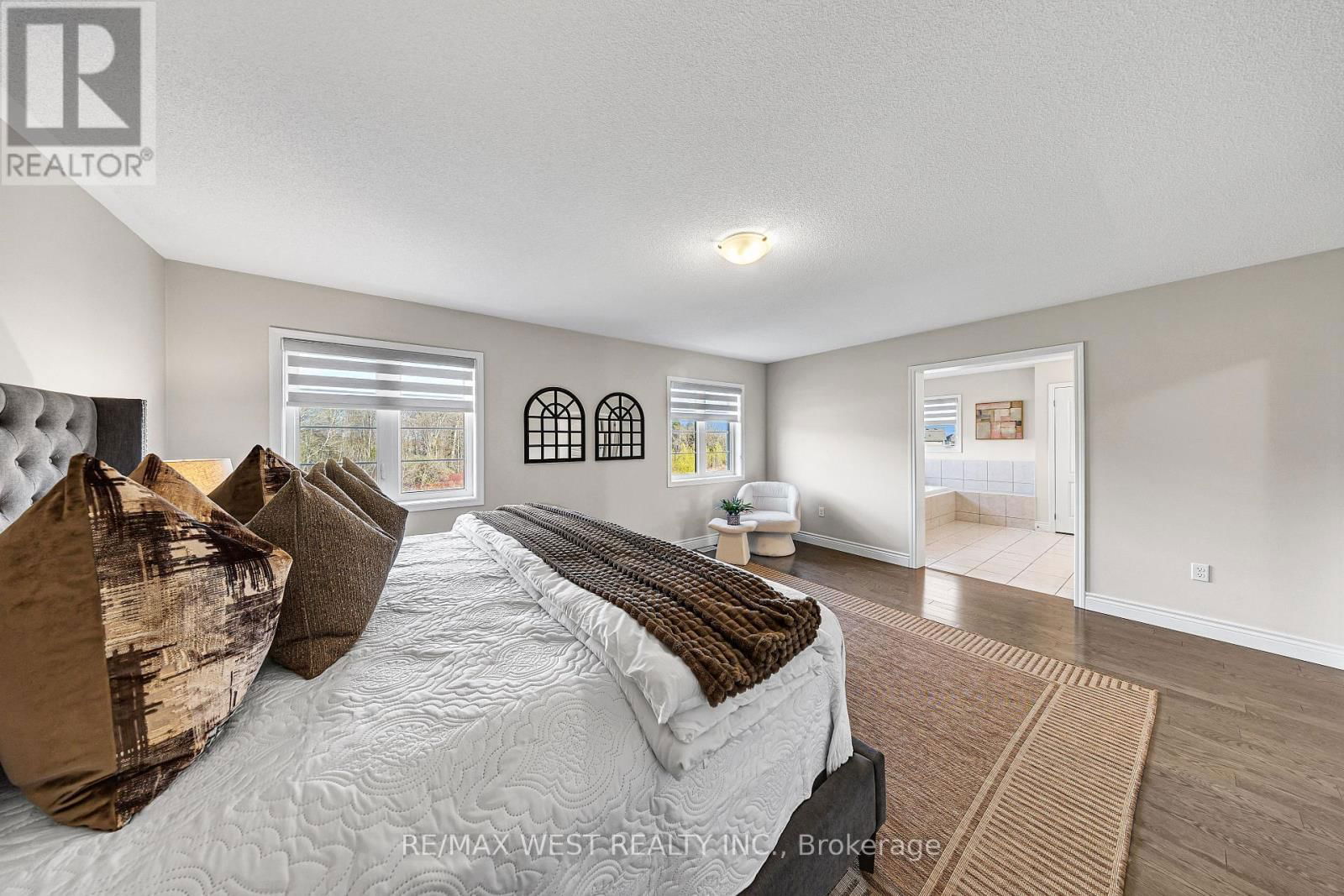 2485 BANDSMAN CRESCENT Image 30