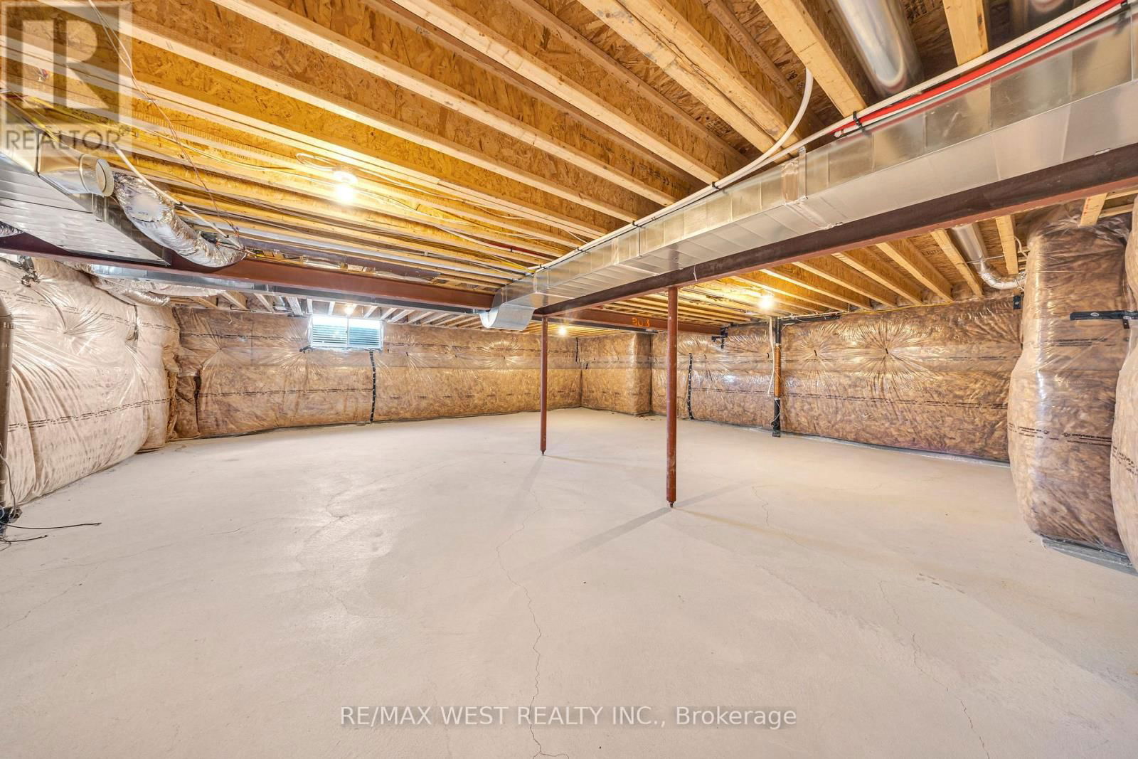 2485 BANDSMAN CRESCENT Image 37
