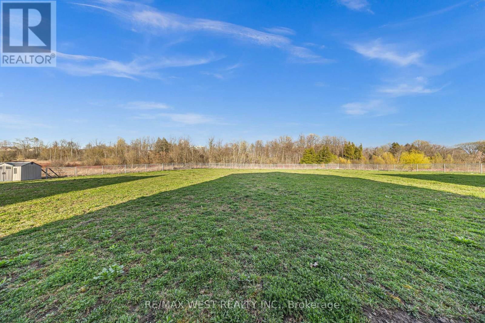 2485 BANDSMAN CRESCENT Image 41