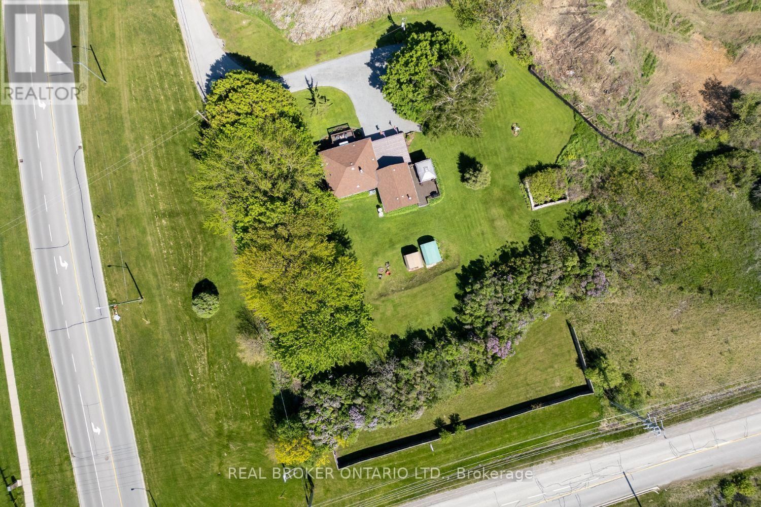2359 BASELINE ROAD WEST Image 41
