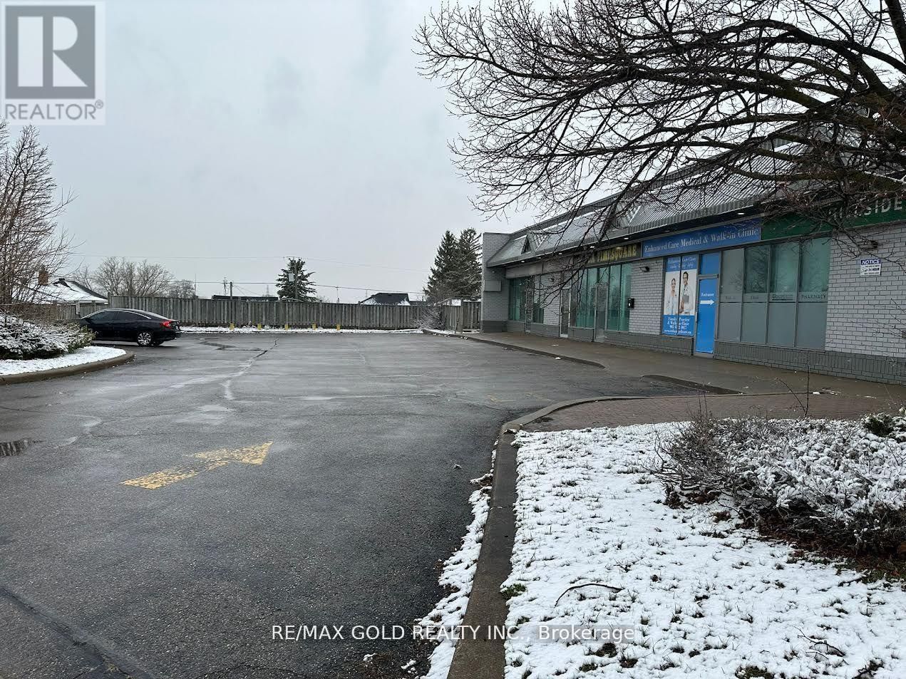 4 - 303 HILLSIDE AVENUE Image 7