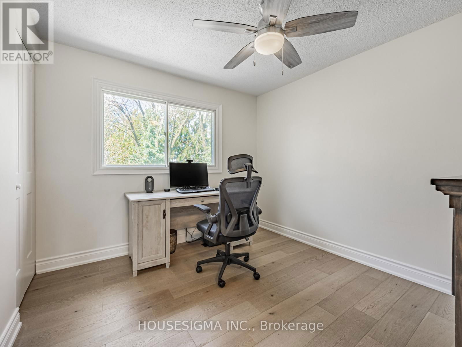 10 WHITNEY COURT Image 18