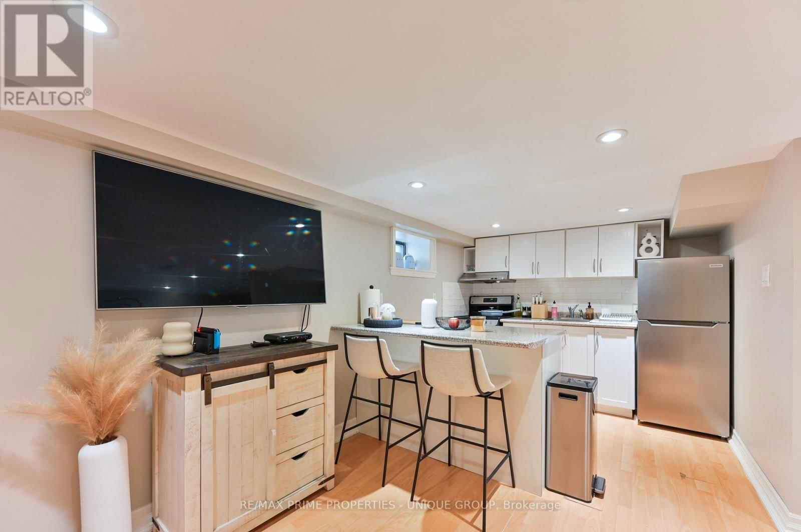 16 EASTWOOD AVENUE Image 33
