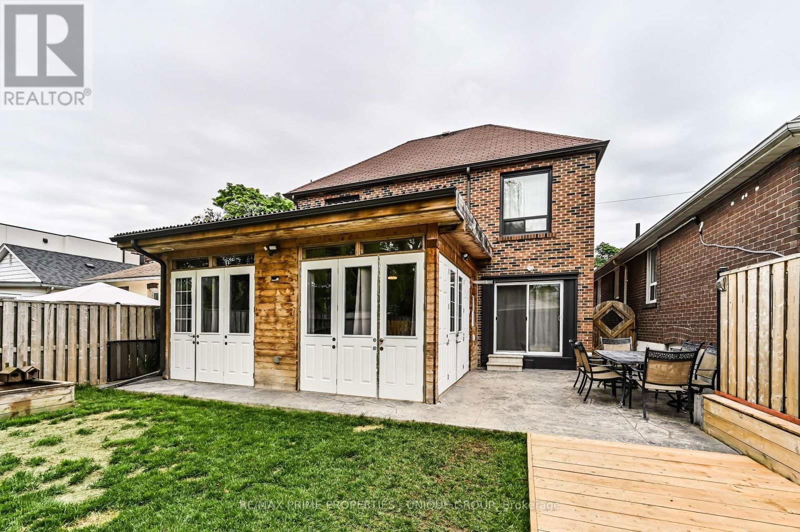 16 EASTWOOD AVENUE Image 38