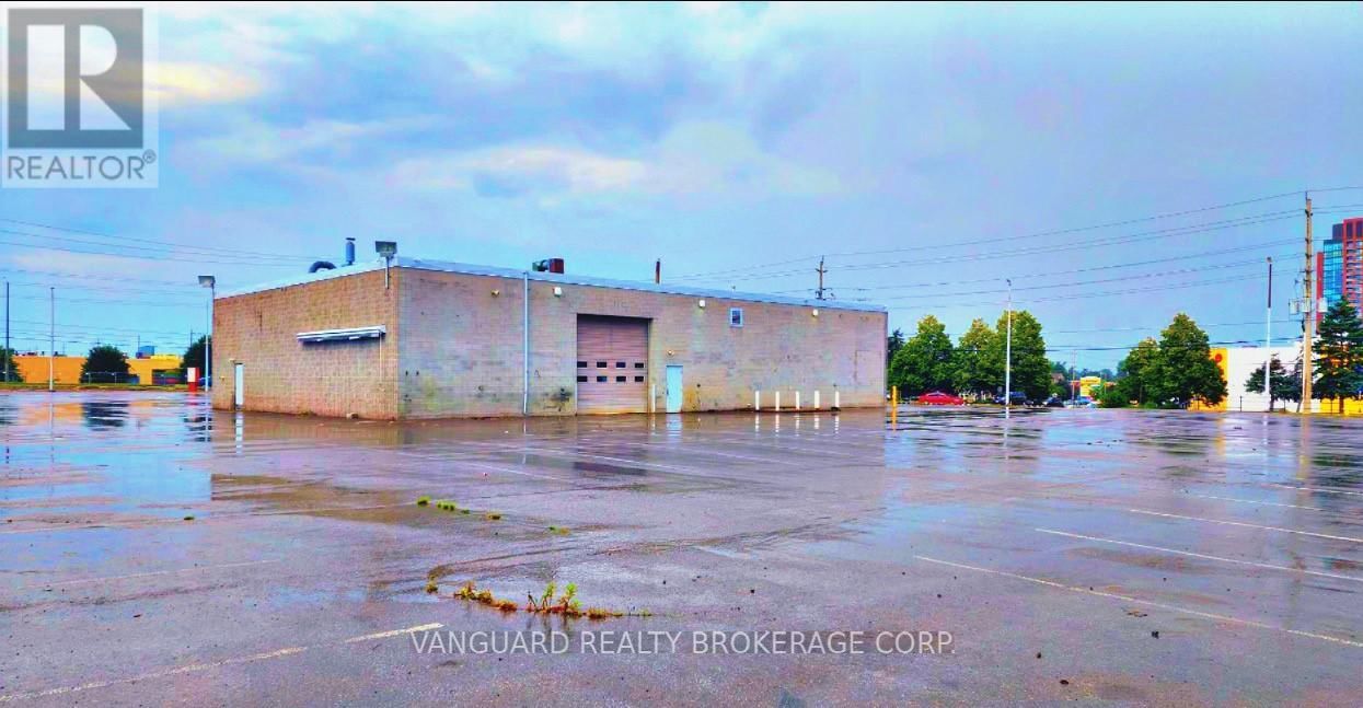 201 BAYLY STREET WEST Image 6