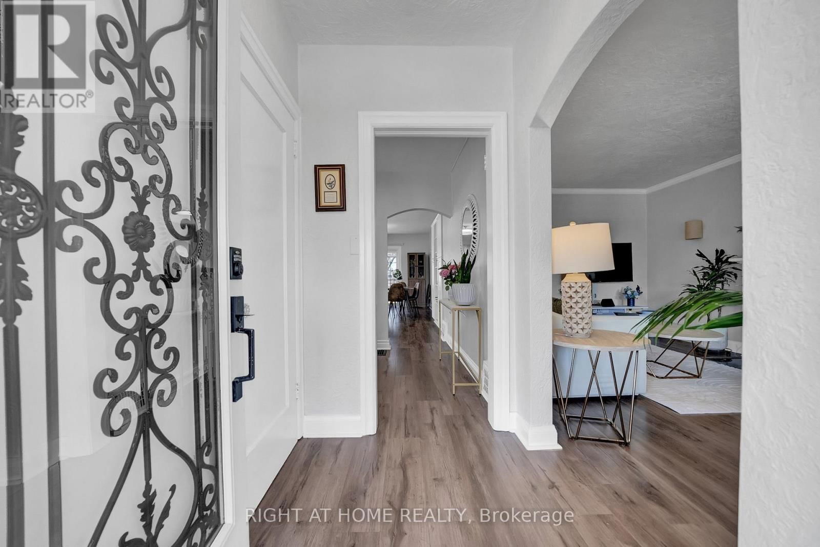 244 OSHAWA BOULEVARD Image 3