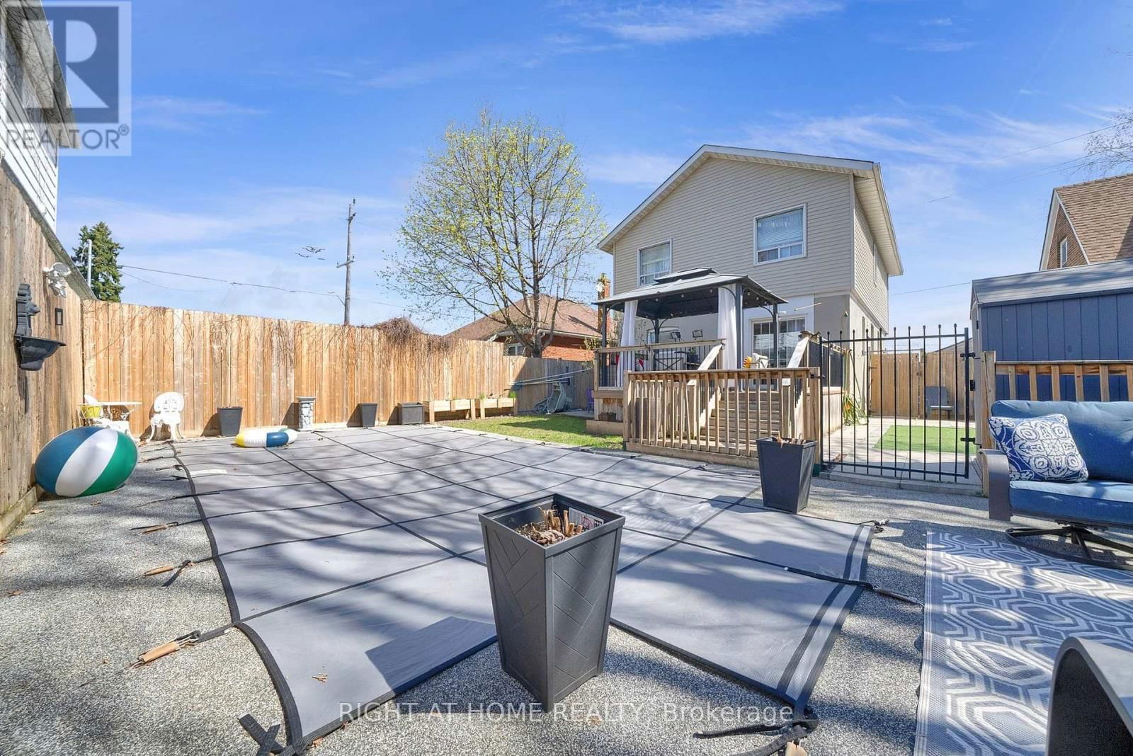 244 OSHAWA BOULEVARD Image 36