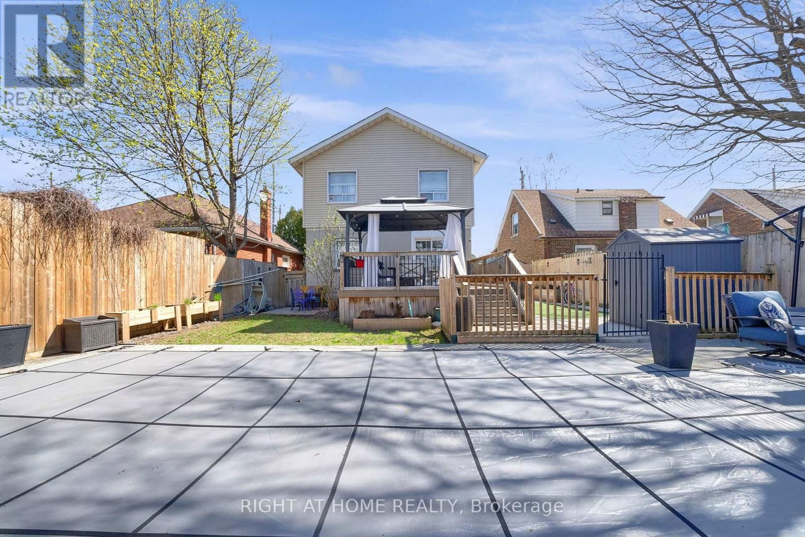 244 OSHAWA BOULEVARD Image 37