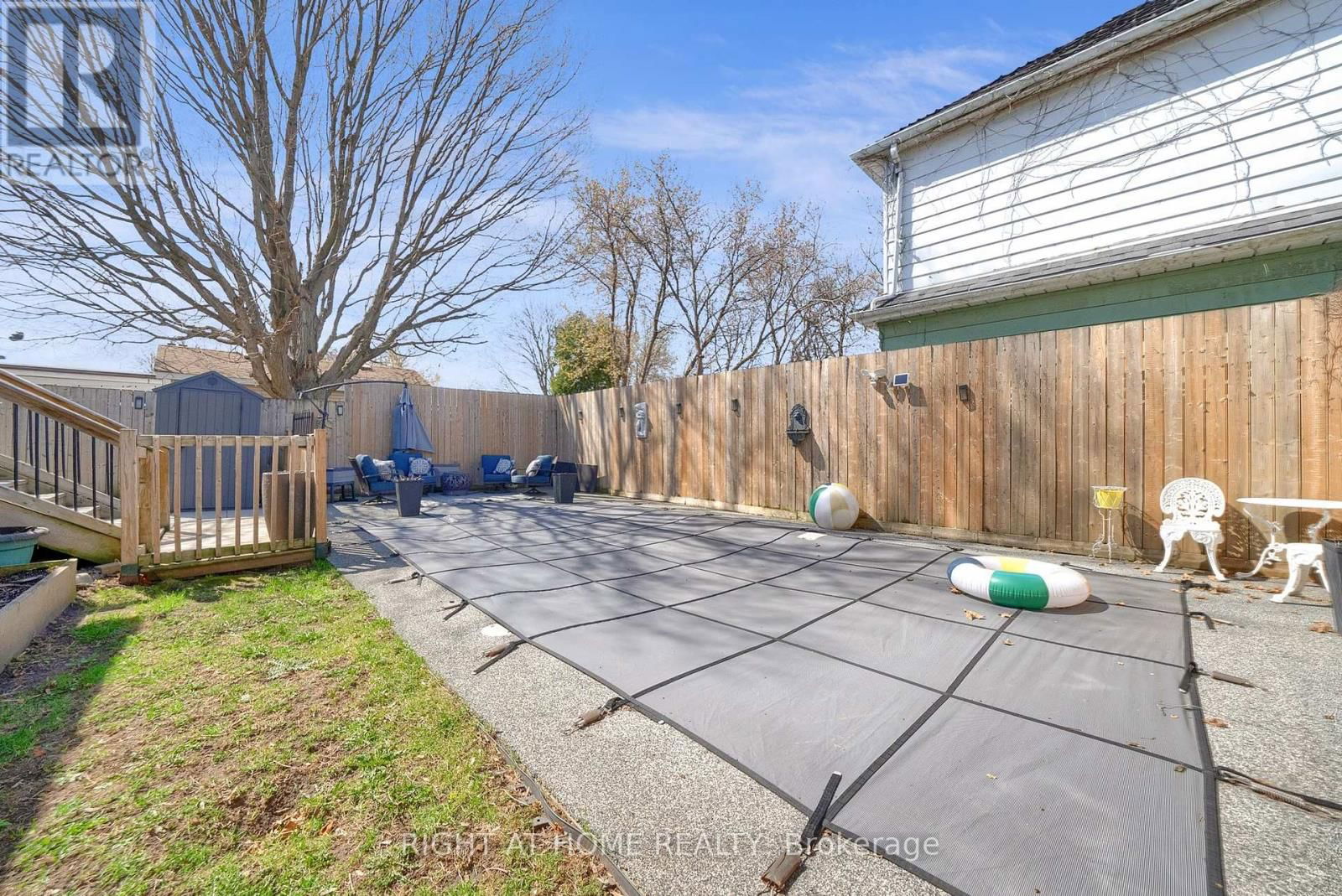 244 OSHAWA BOULEVARD Image 40