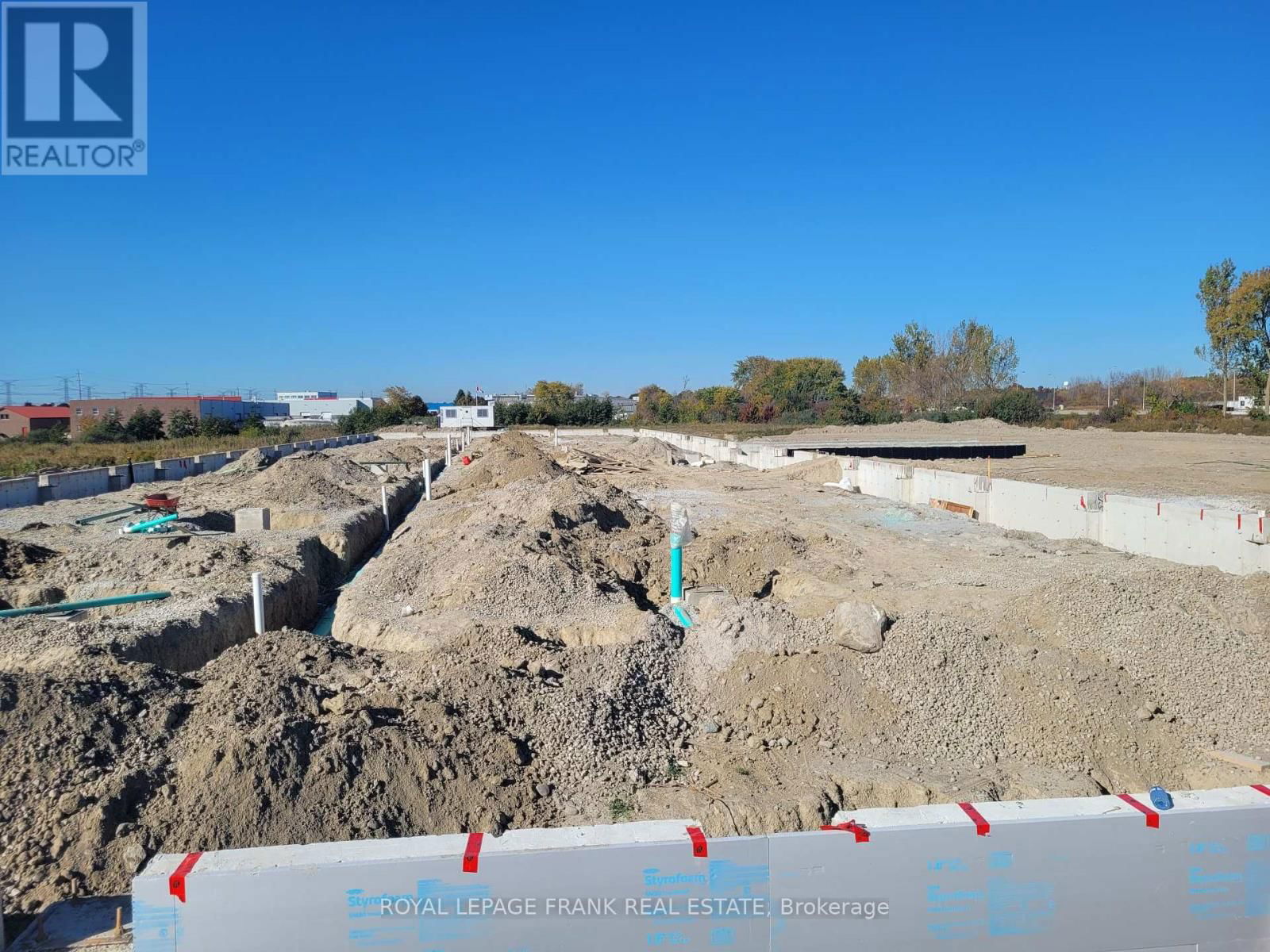 1 - 540 LAKE ROAD Image 10
