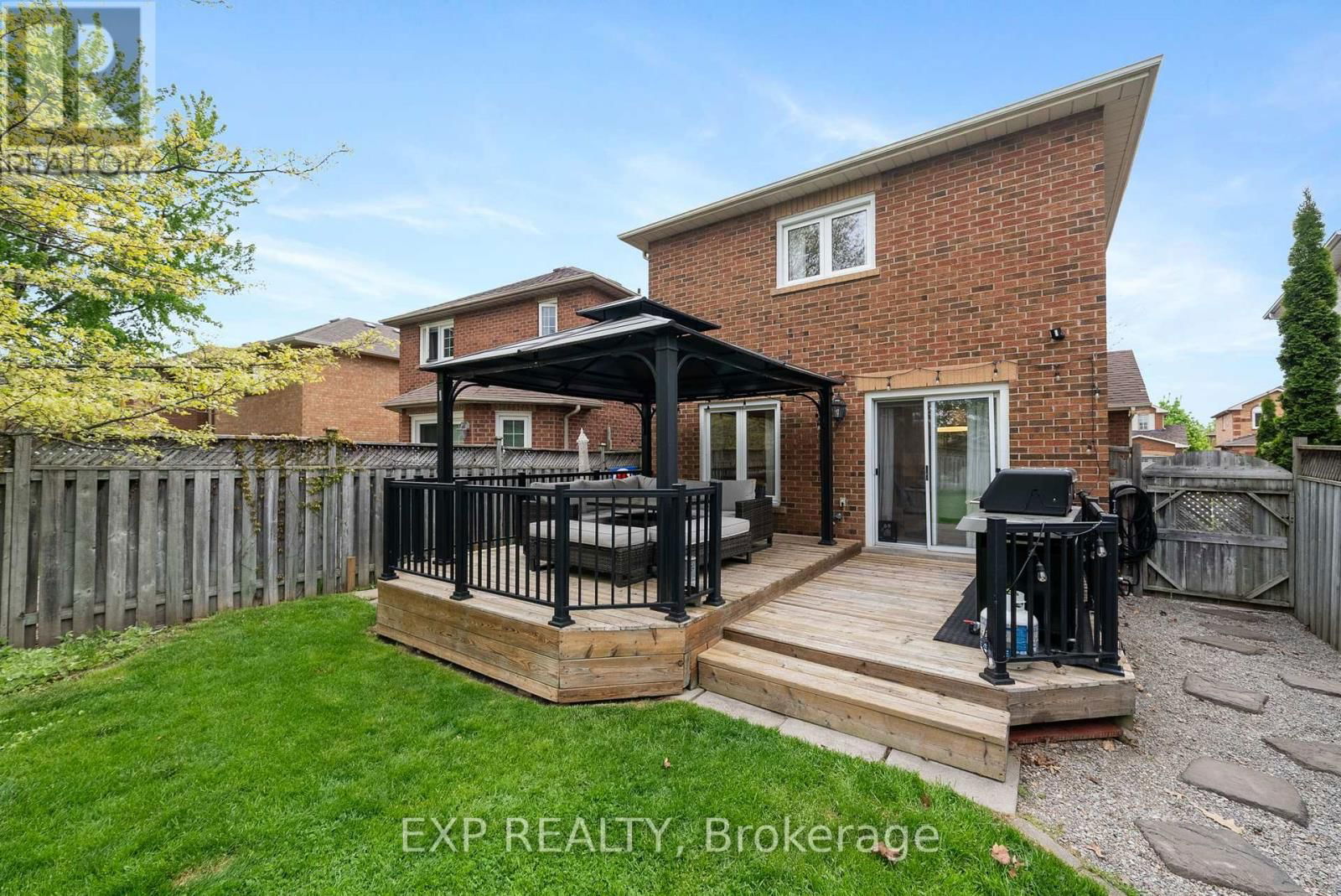 24 GLENMORE DRIVE Image 28
