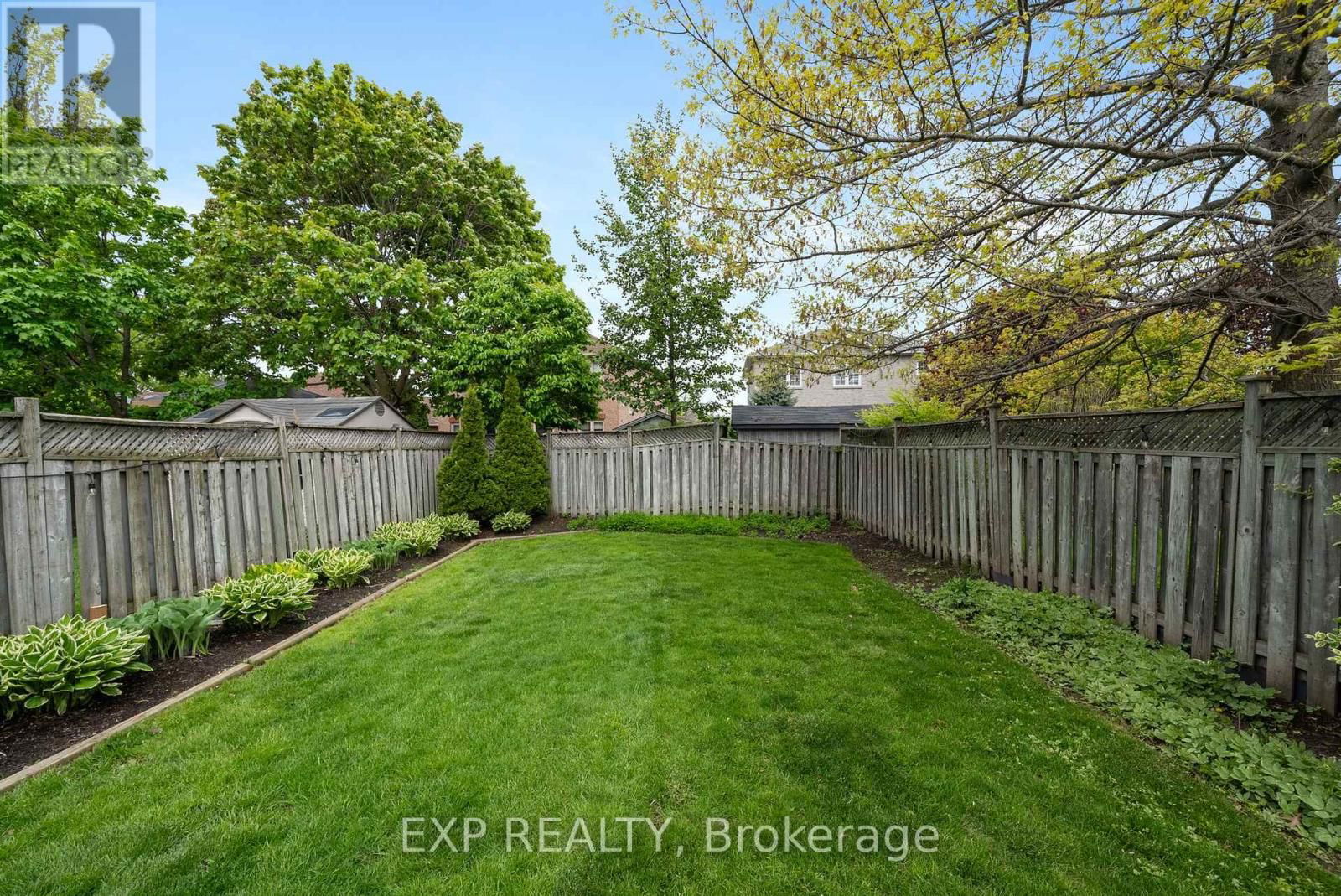 24 GLENMORE DRIVE Image 31