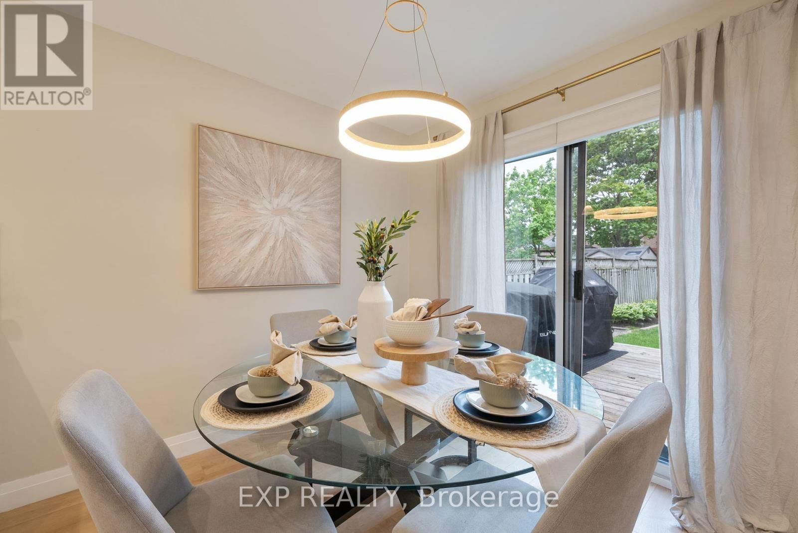24 GLENMORE DRIVE Image 8