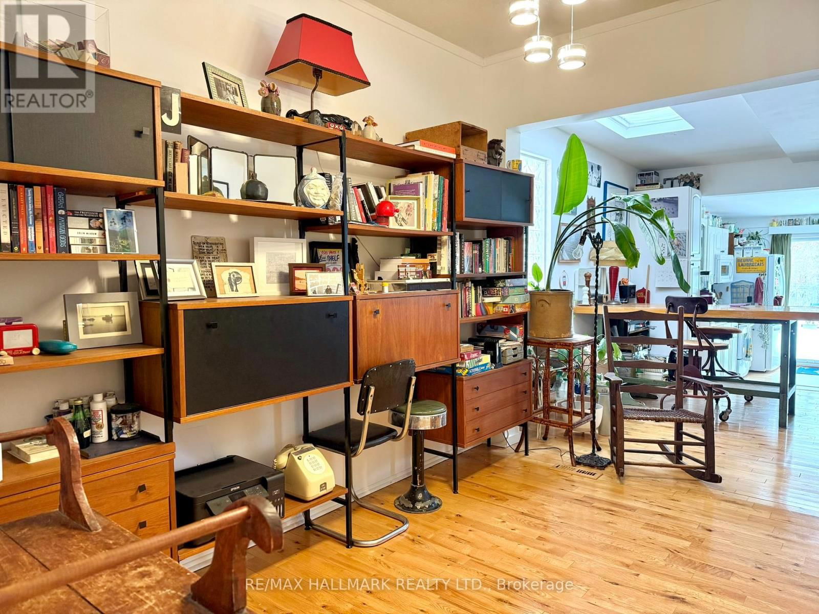 161 ASHDALE AVENUE Image 11