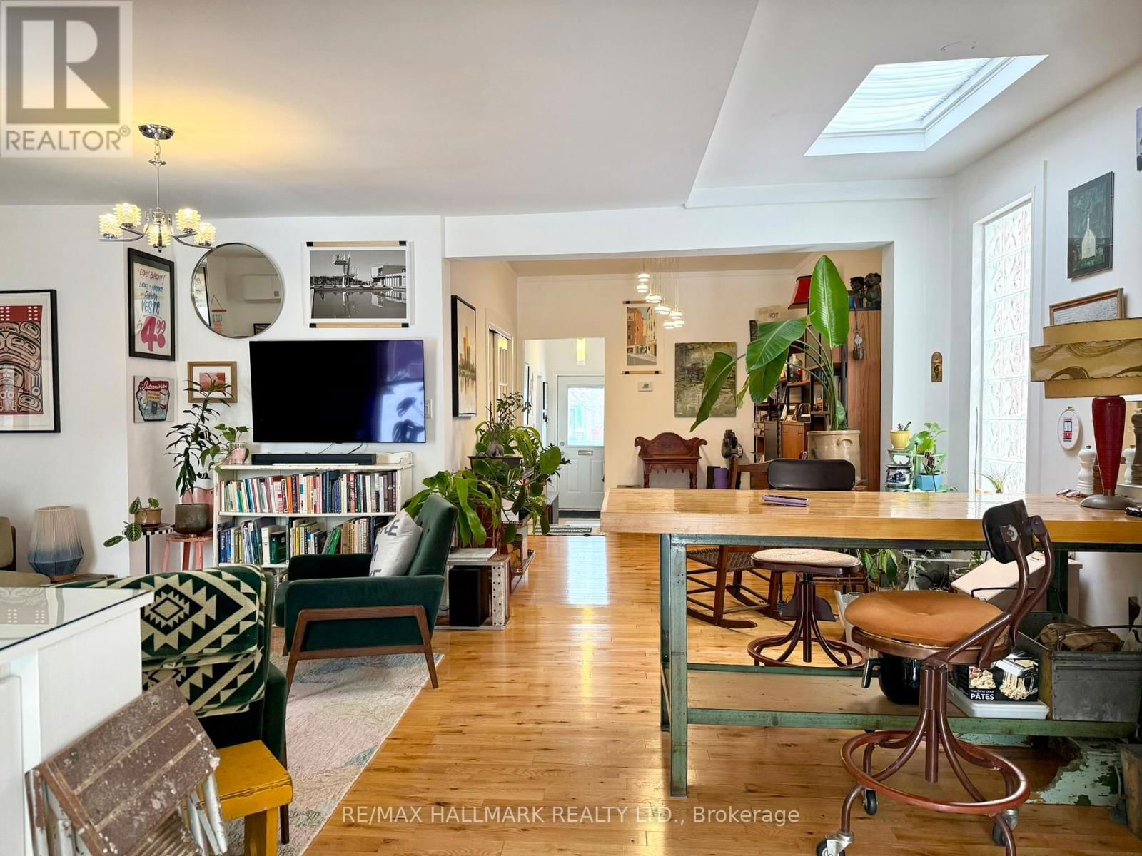 161 ASHDALE AVENUE Image 17