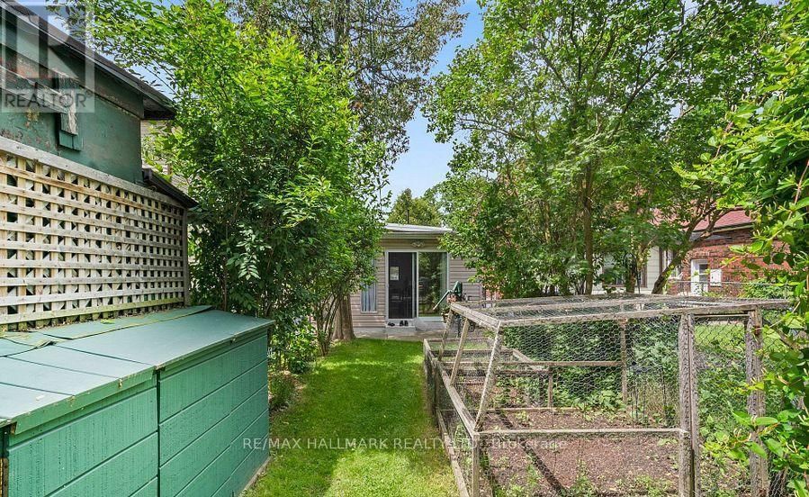 161 ASHDALE AVENUE Image 26