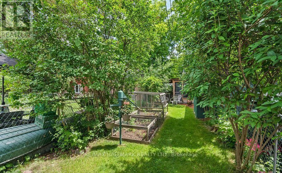 161 ASHDALE AVENUE Image 4
