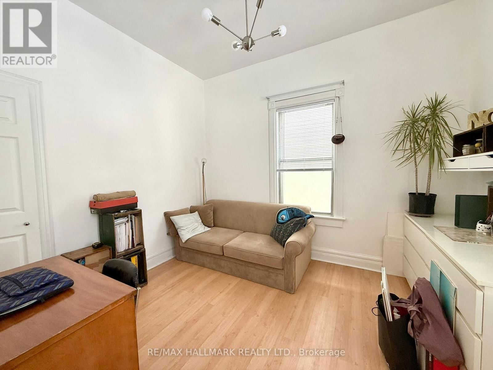 161 ASHDALE AVENUE Image 7