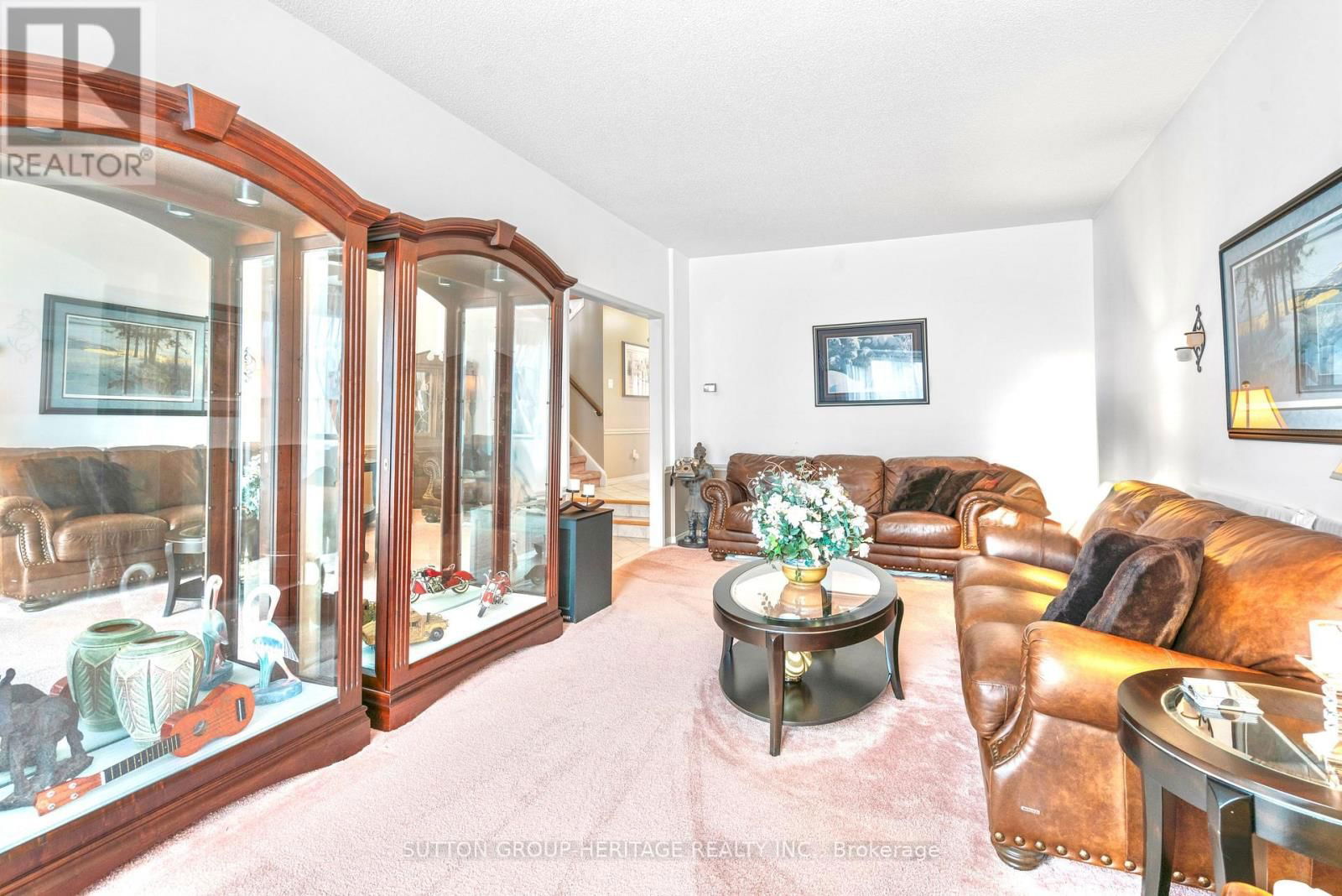 943 GABLEHURST CRESCENT Image 4