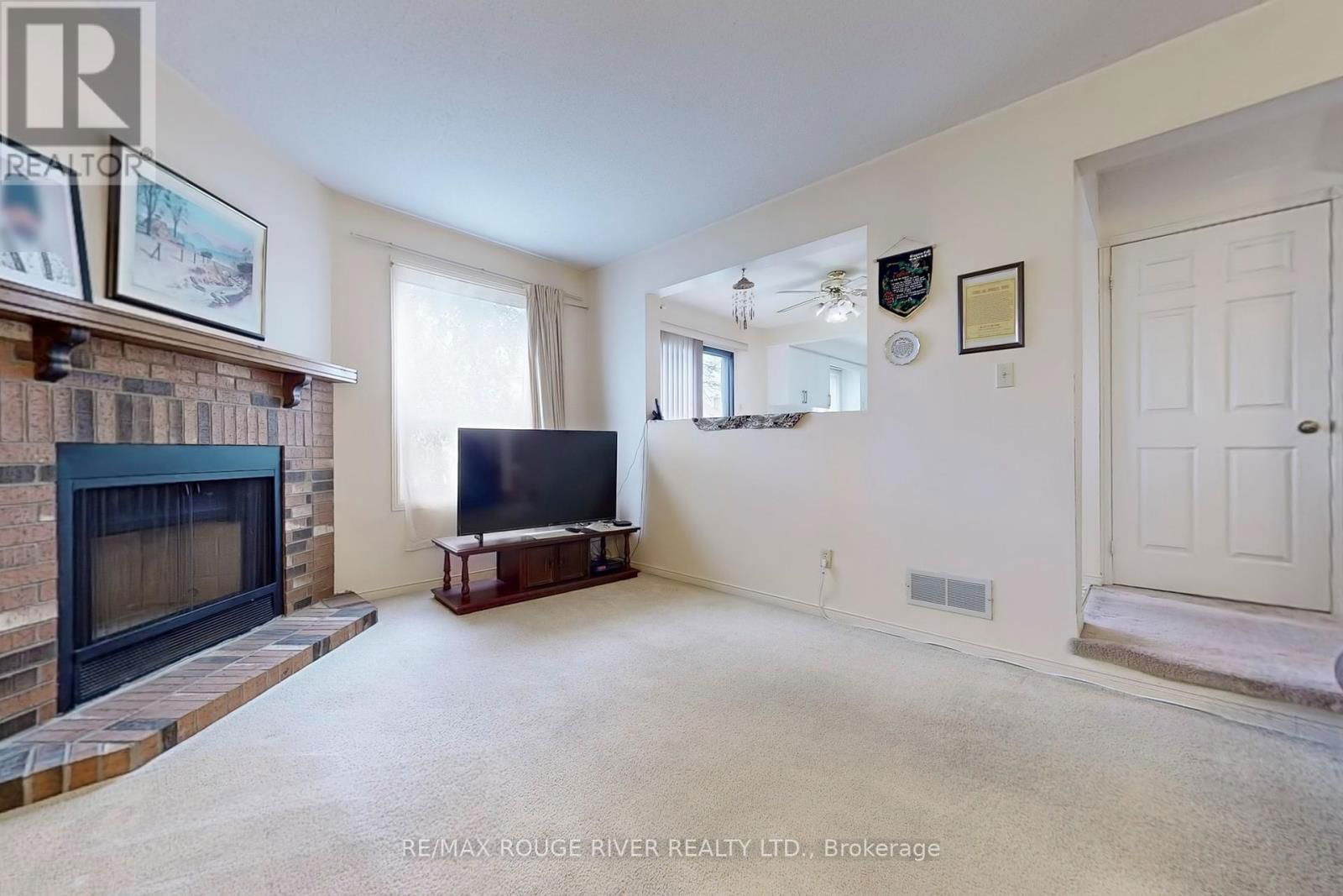 936 RAMBLEBERRY AVENUE Image 12