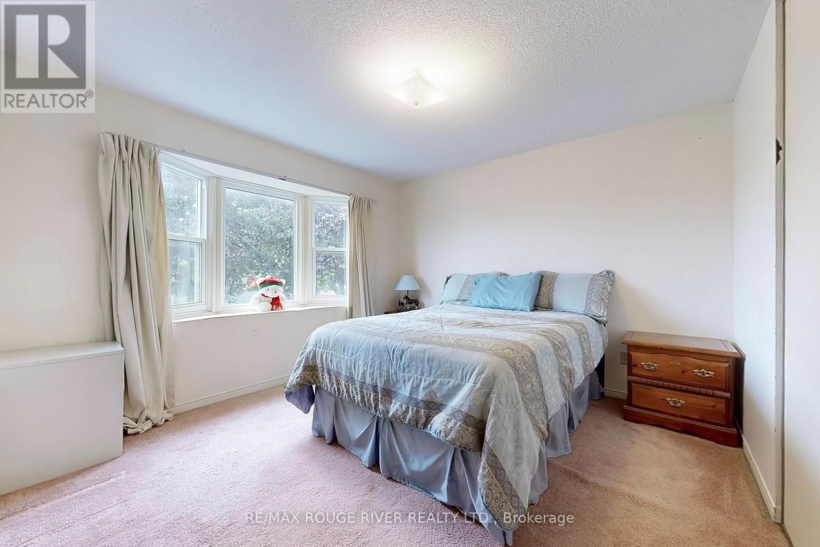 936 RAMBLEBERRY AVENUE Image 26