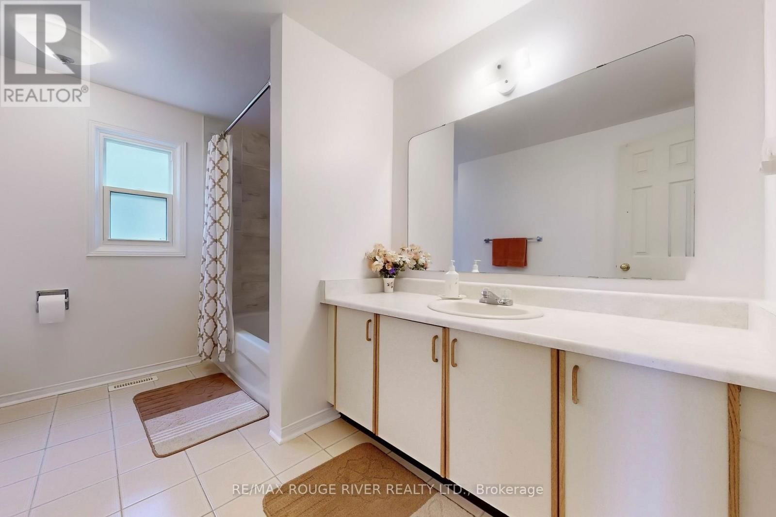 936 RAMBLEBERRY AVENUE Image 27