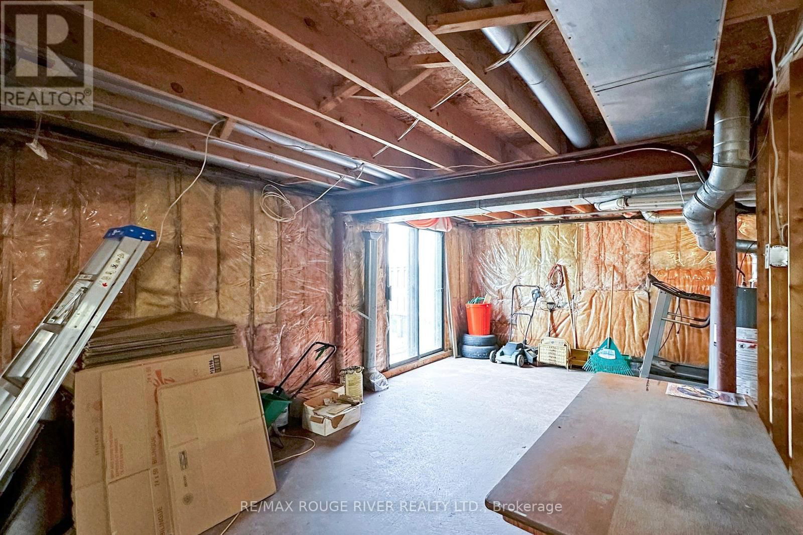 936 RAMBLEBERRY AVENUE Image 36