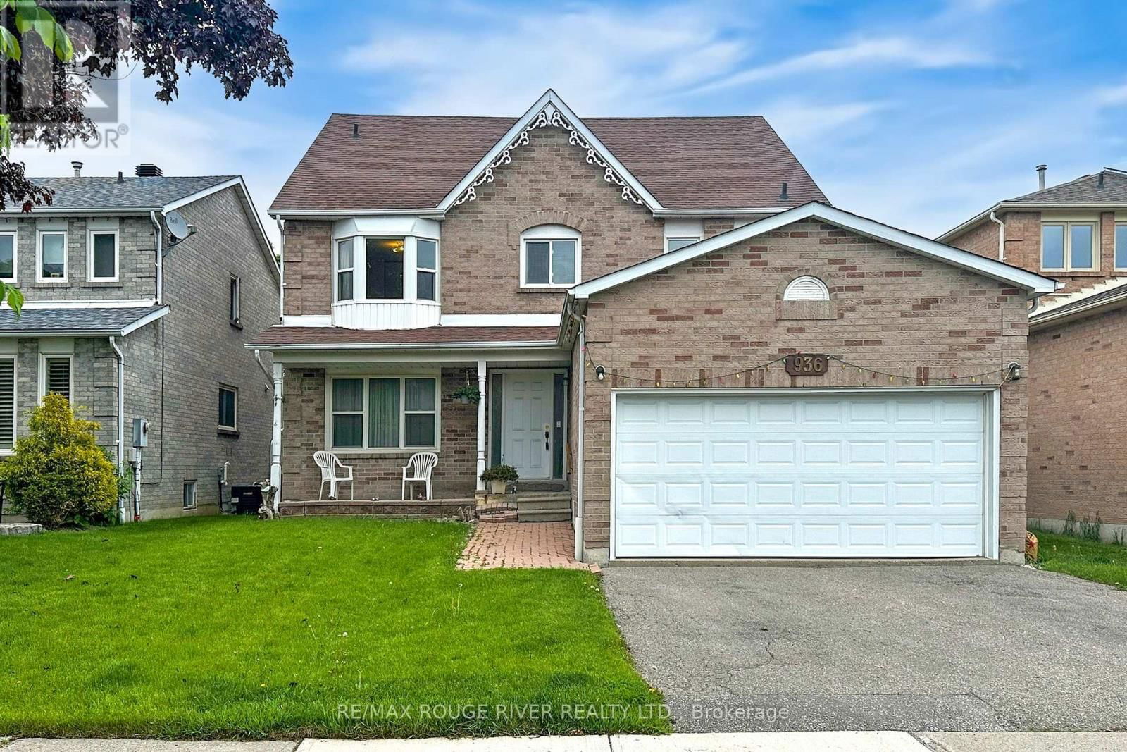 936 RAMBLEBERRY AVENUE Image 4