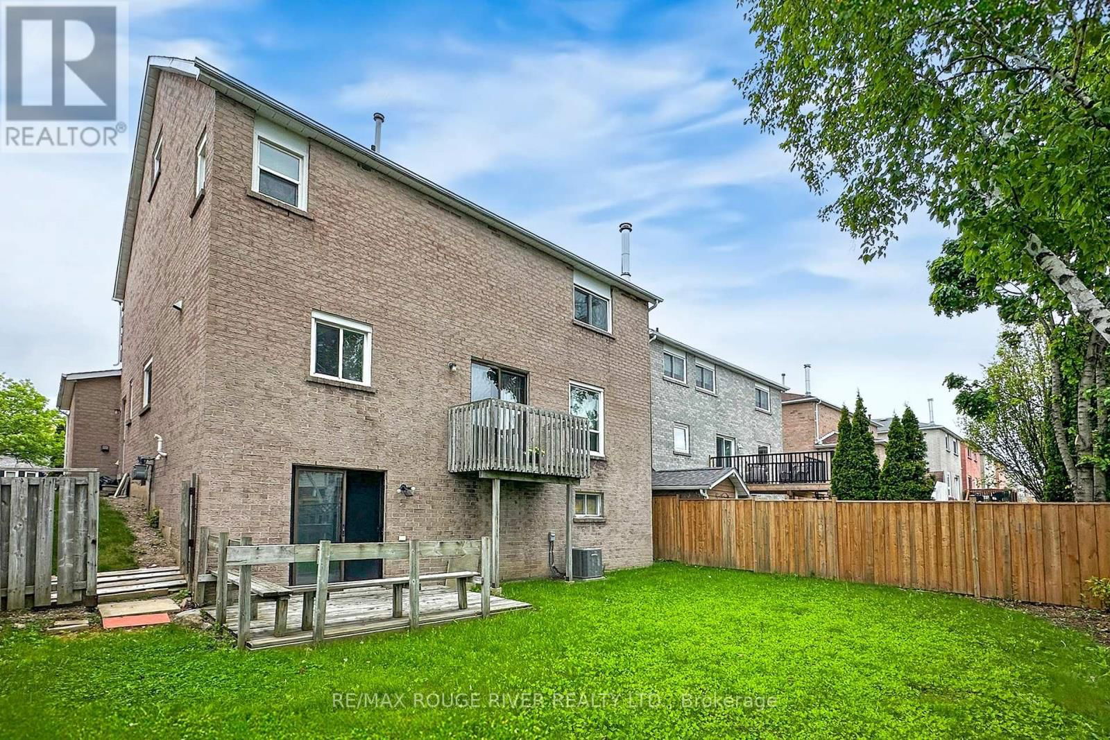 936 RAMBLEBERRY AVENUE Image 42