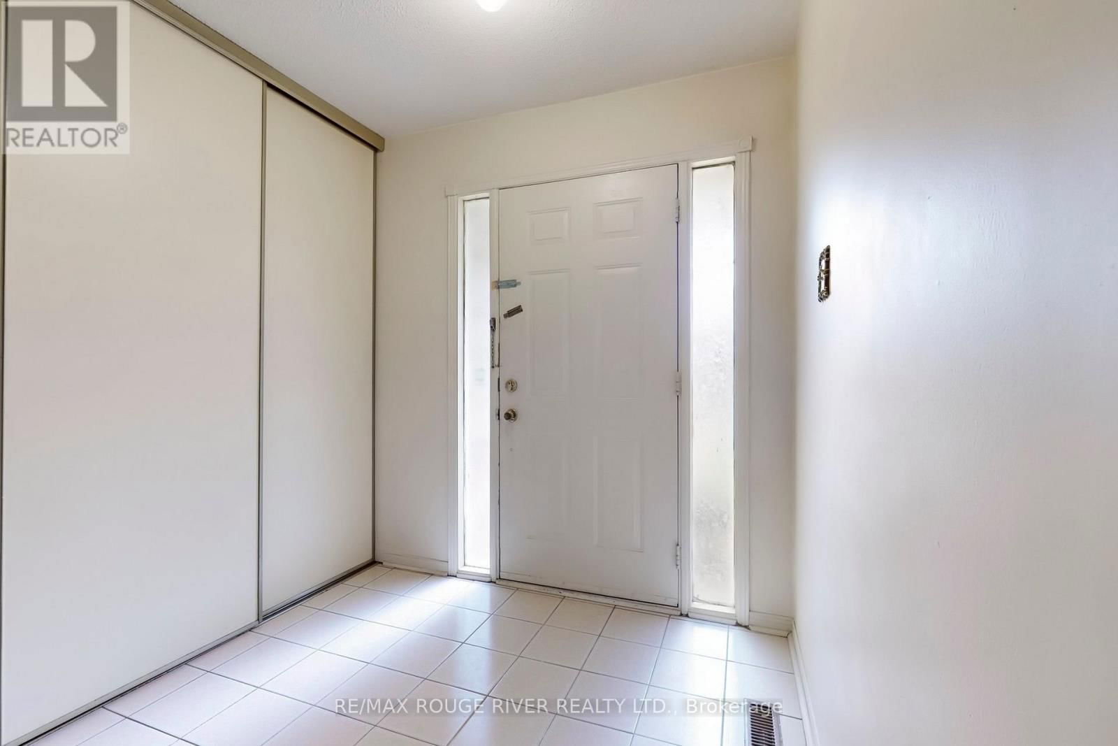 936 RAMBLEBERRY AVENUE Image 6