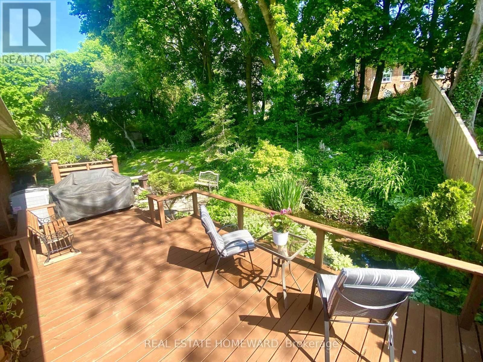 8 BURNVIEW CRESCENT Image 30