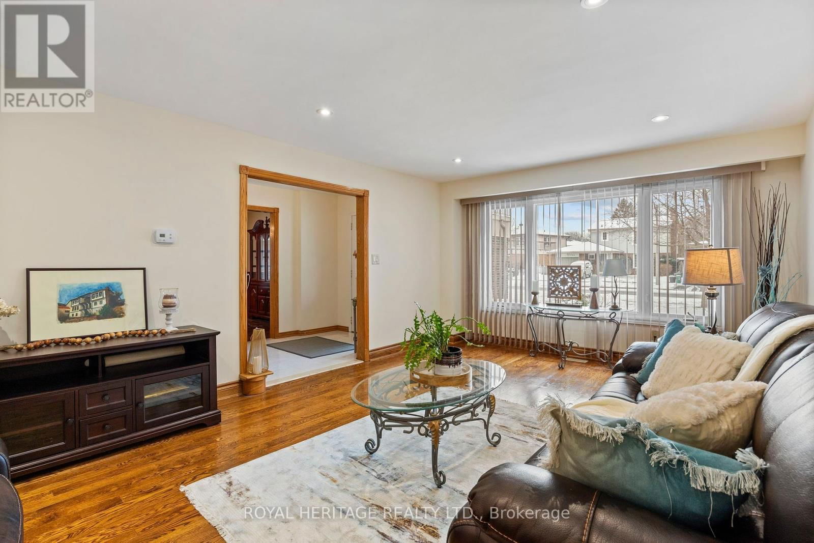 1755 STORRINGTON STREET Image 10