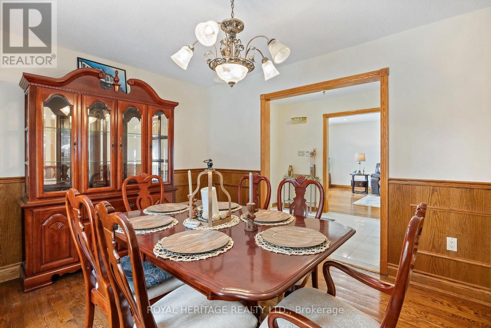 1755 STORRINGTON STREET Image 13