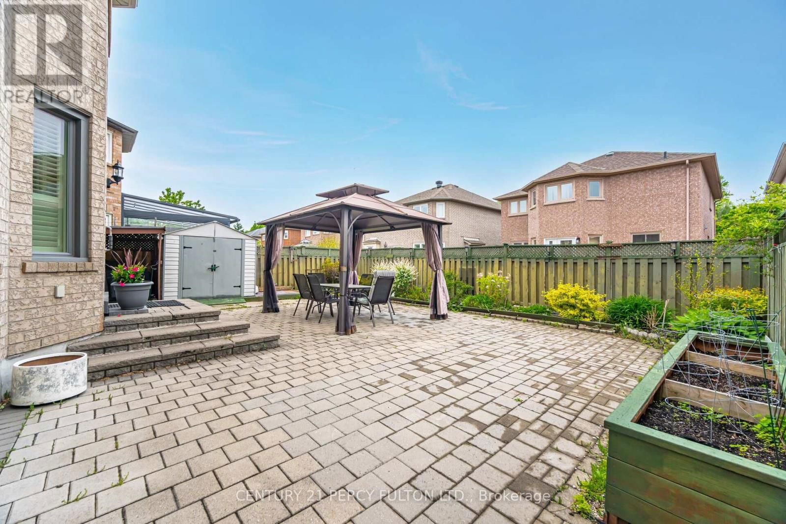 14 GILLINGHAM STREET Image 36