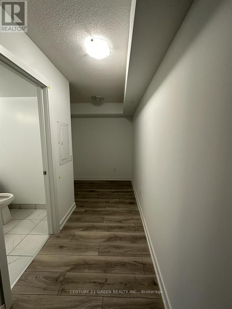 417 - 1455 CELEBRATION DRIVE Image 10