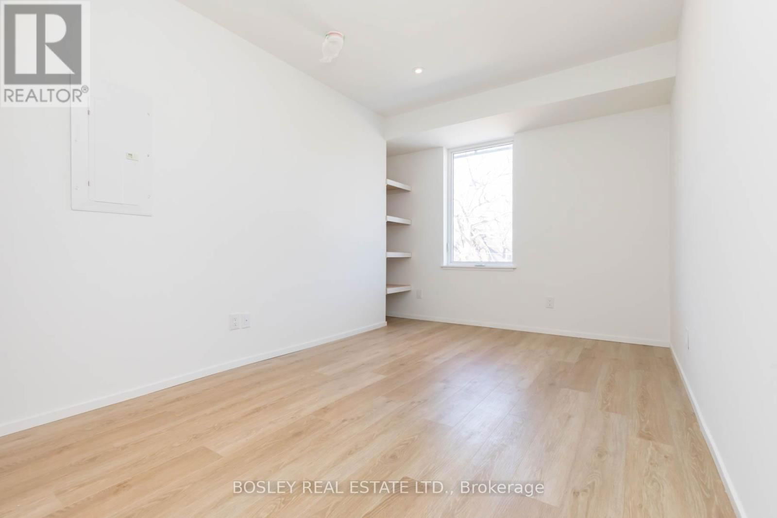 Suite 3 - 2165A GERRARD STREET EAST Image 16