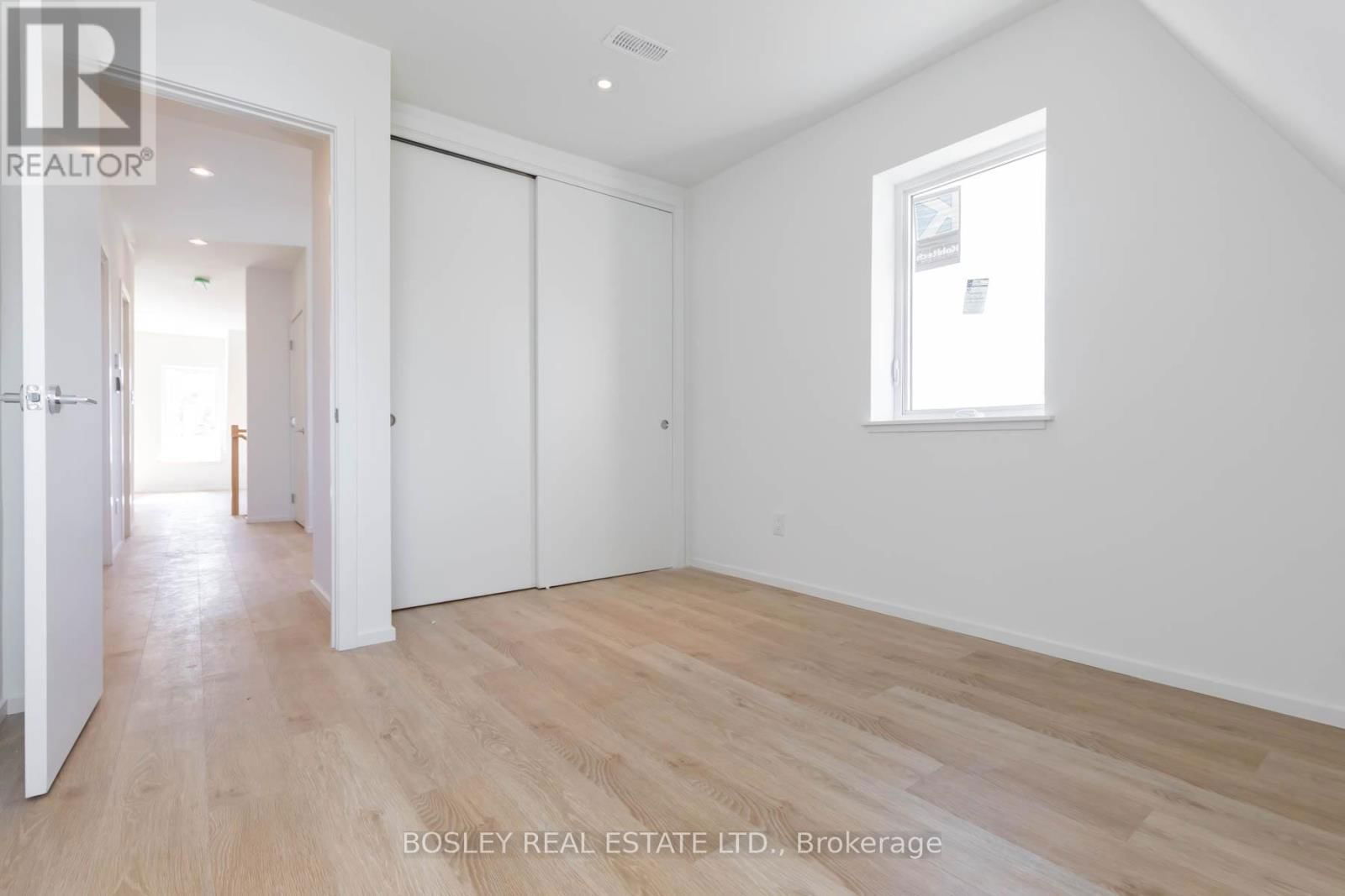Suite 4 - 2165A GERRARD STREET EAST Image 24