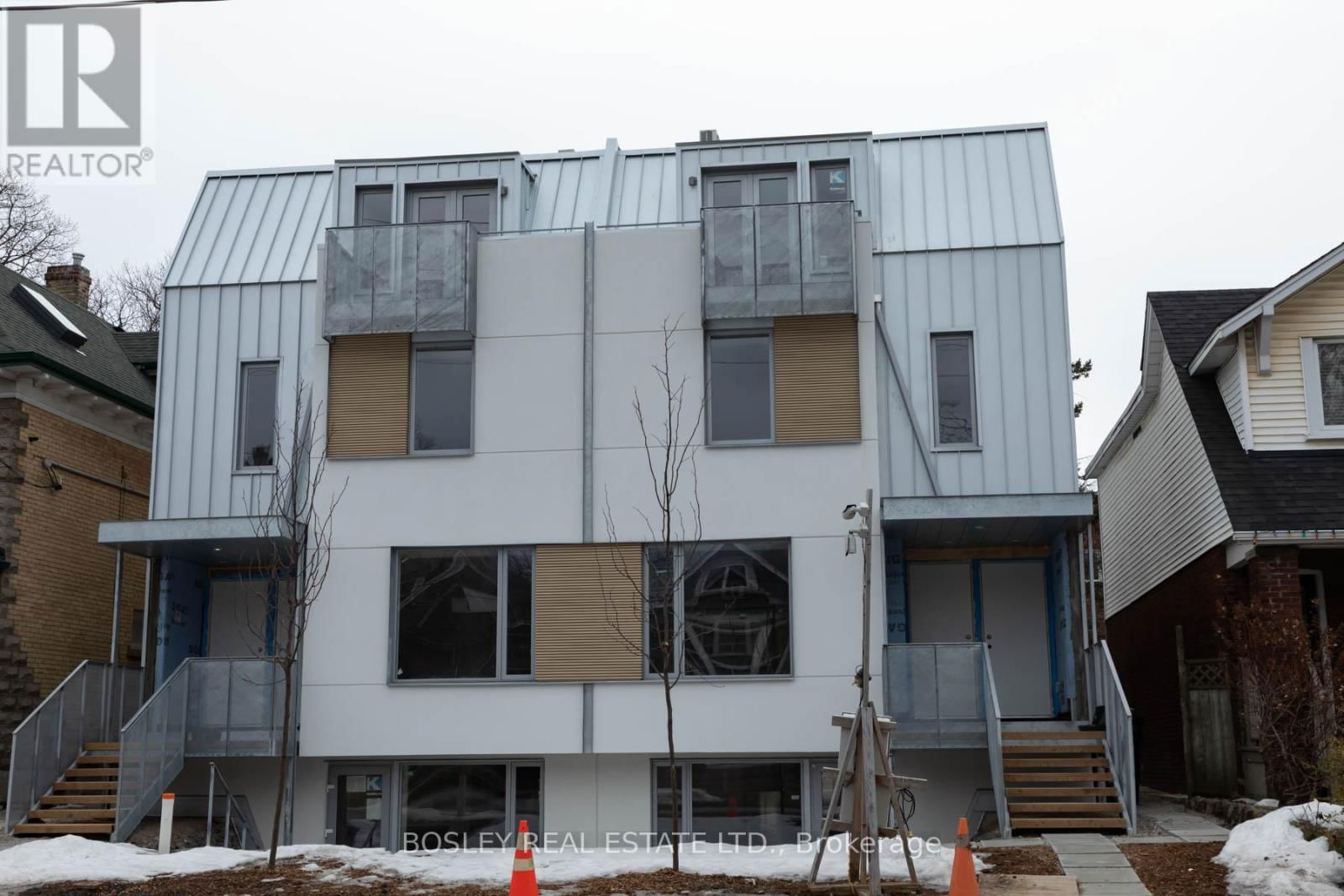 Suite 4 - 2165A GERRARD STREET EAST Image 36