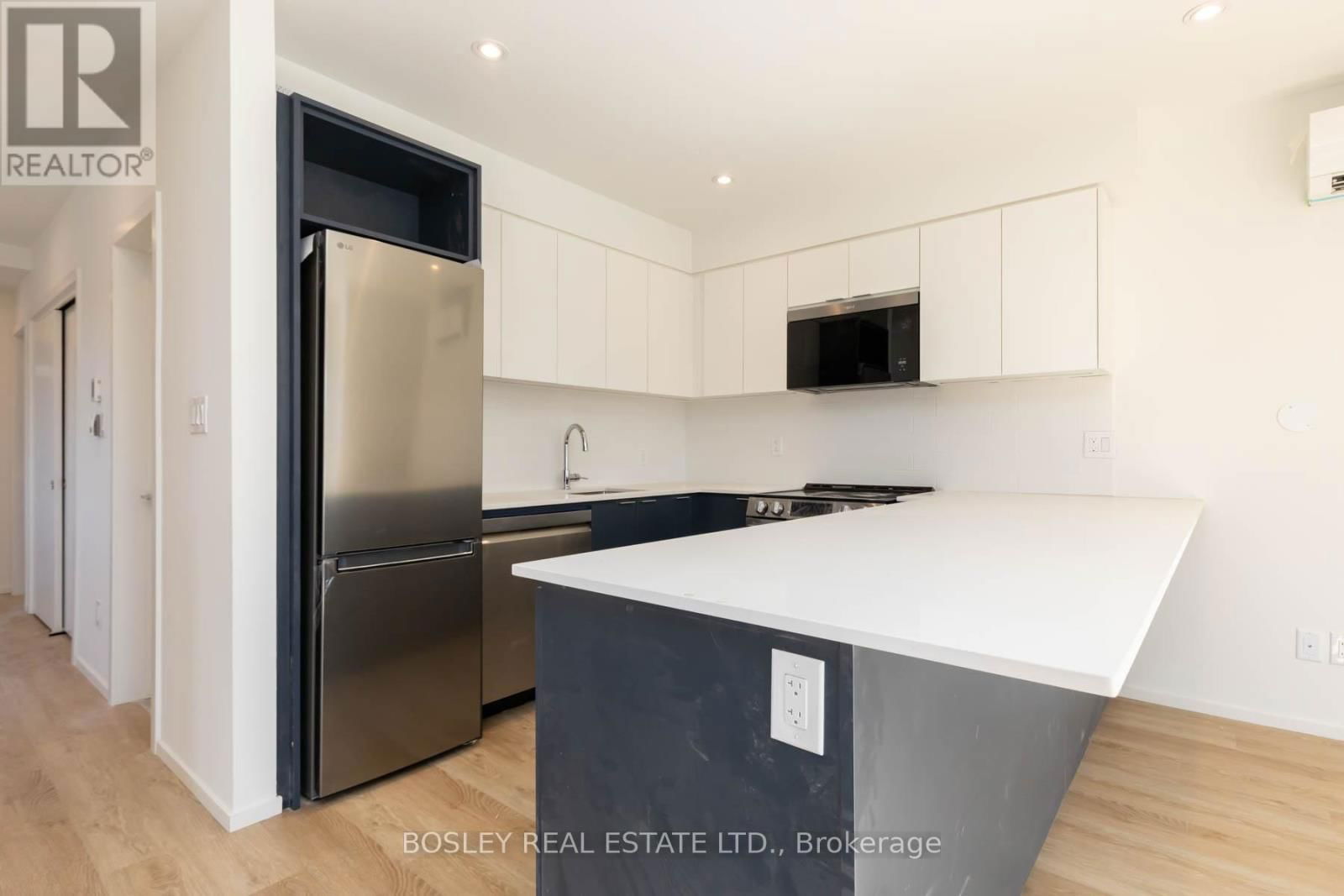 Suite 4 - 2165A GERRARD STREET EAST Image 9