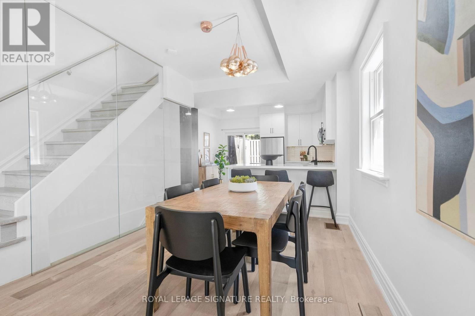 15 BOULTON AVENUE Image 10