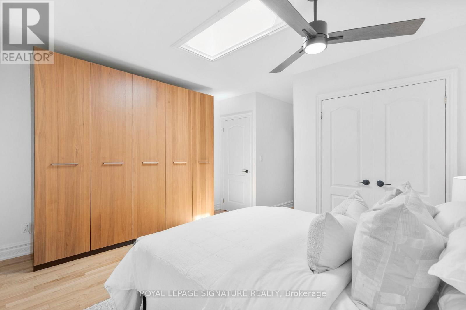 15 BOULTON AVENUE Image 35