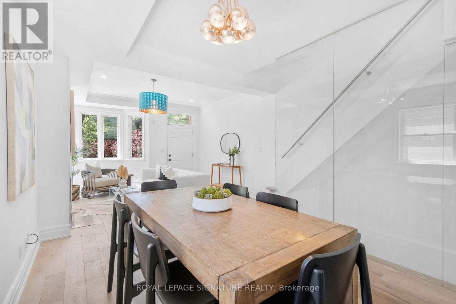 15 BOULTON AVENUE Image 4