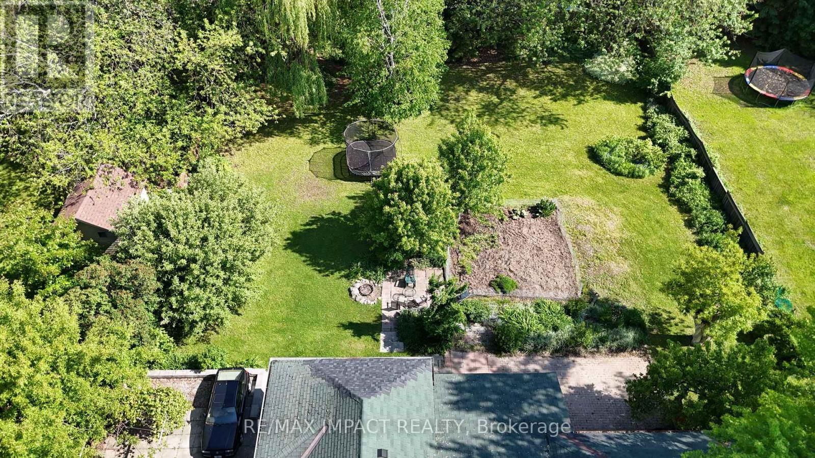 23 HILLCOURT AVENUE Image 11