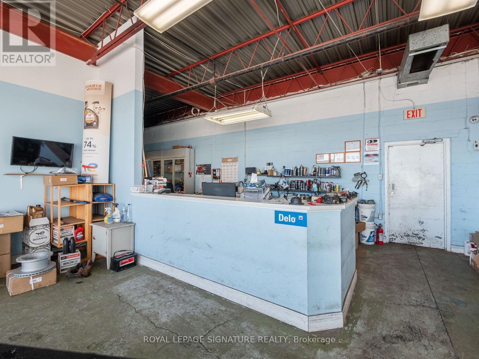 1309 KENNEDY ROAD Image 24